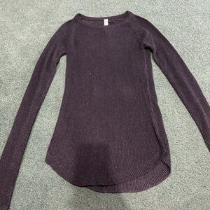 Black Lululemon sweater